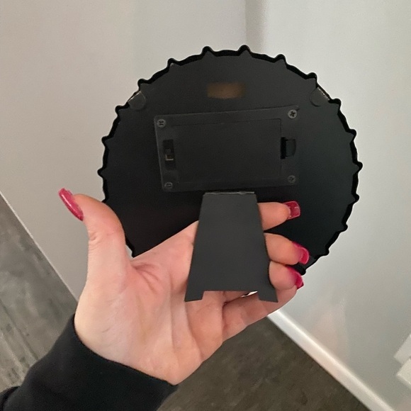 Christmas Barn Snow Winter Bottle Cap Art Decor Auto Timer Lights Gift - Picture 4 of 4